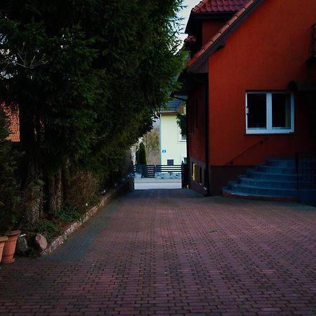 E&M Acomodação com café da manhã Mikołajki Exterior foto