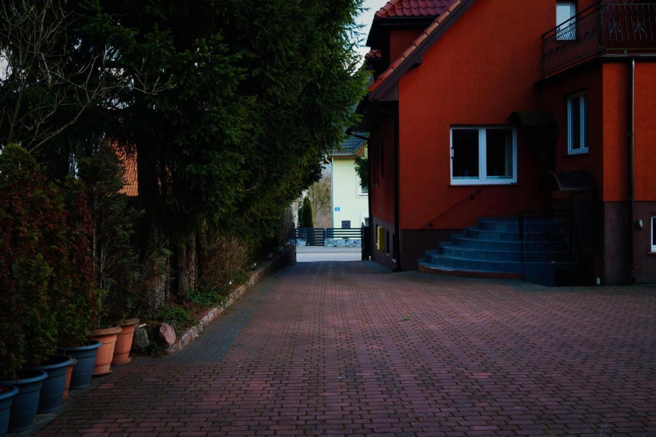 E&M Acomodação com café da manhã Mikołajki Exterior foto
